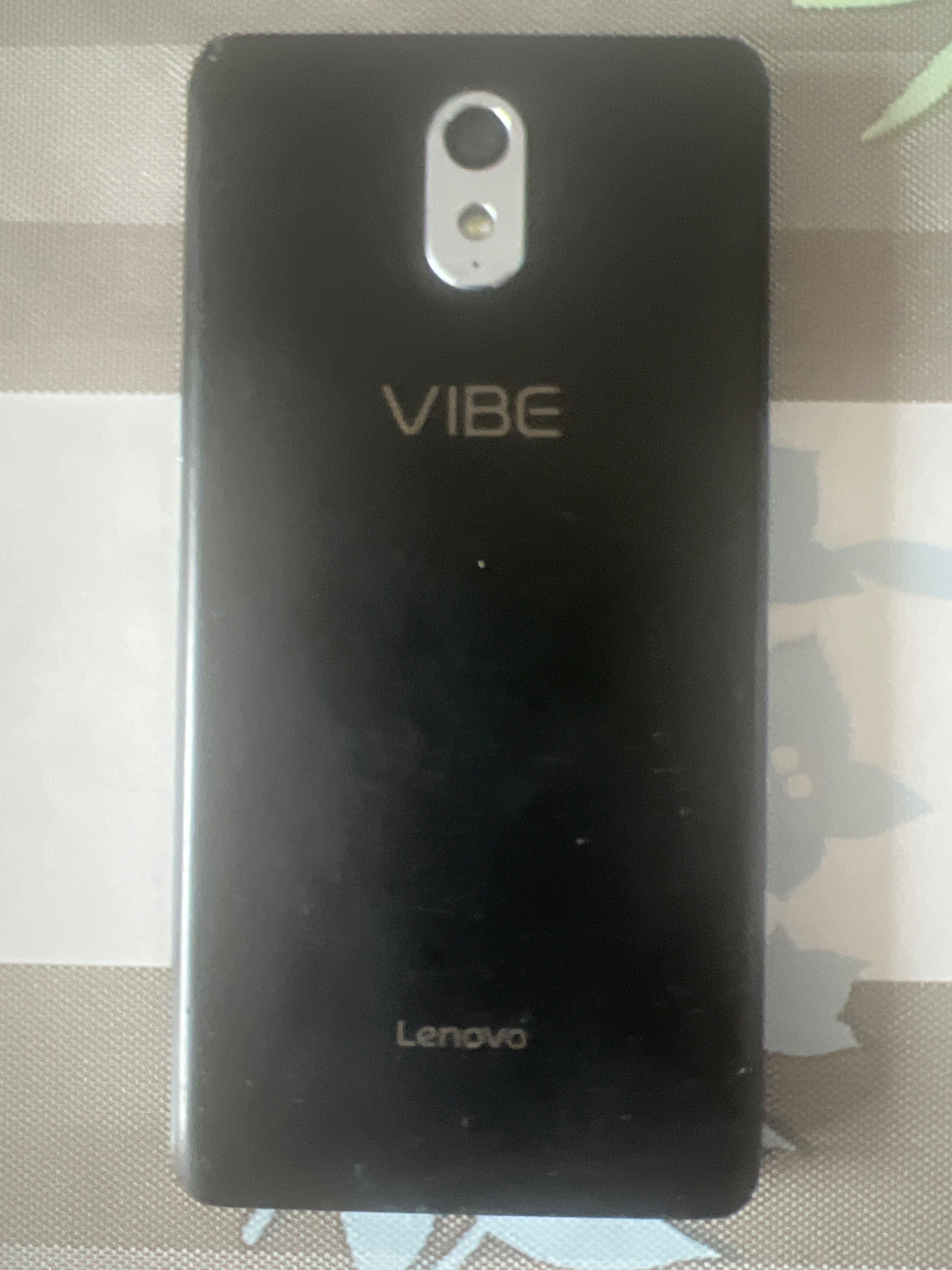 Смартфон Lenovo Vibe P1ma40