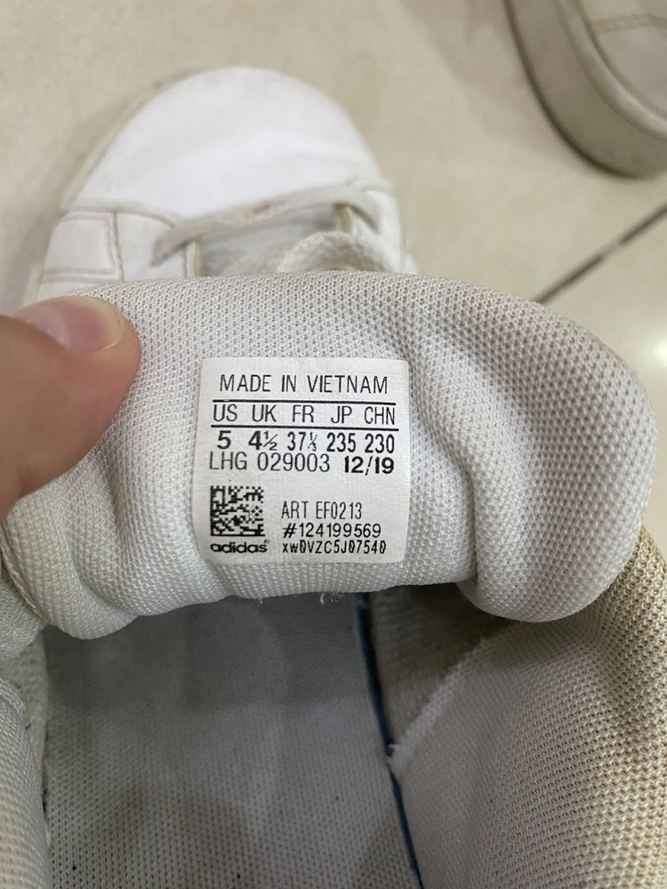 Оригинални маратонки Adidas