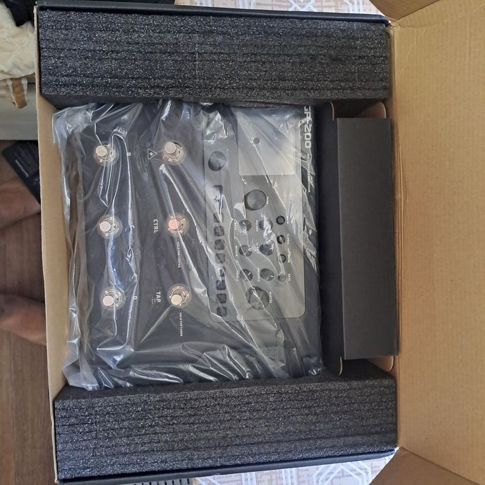 Гитарный процессор valeton gp200