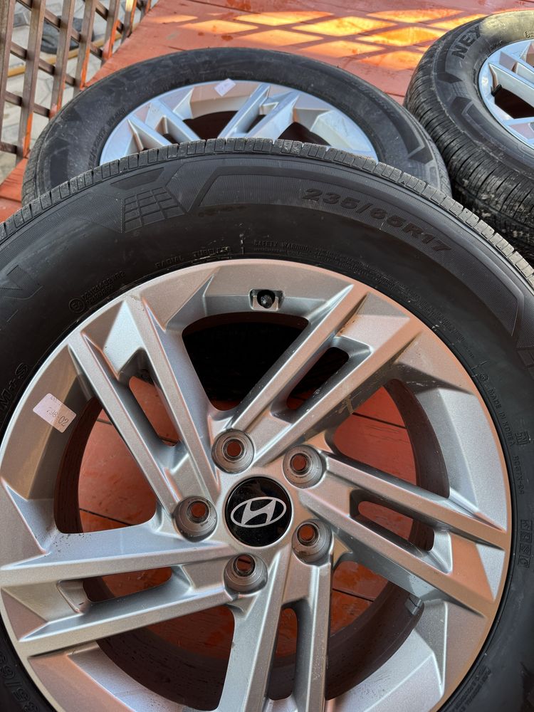Huyndai Tucson R 18