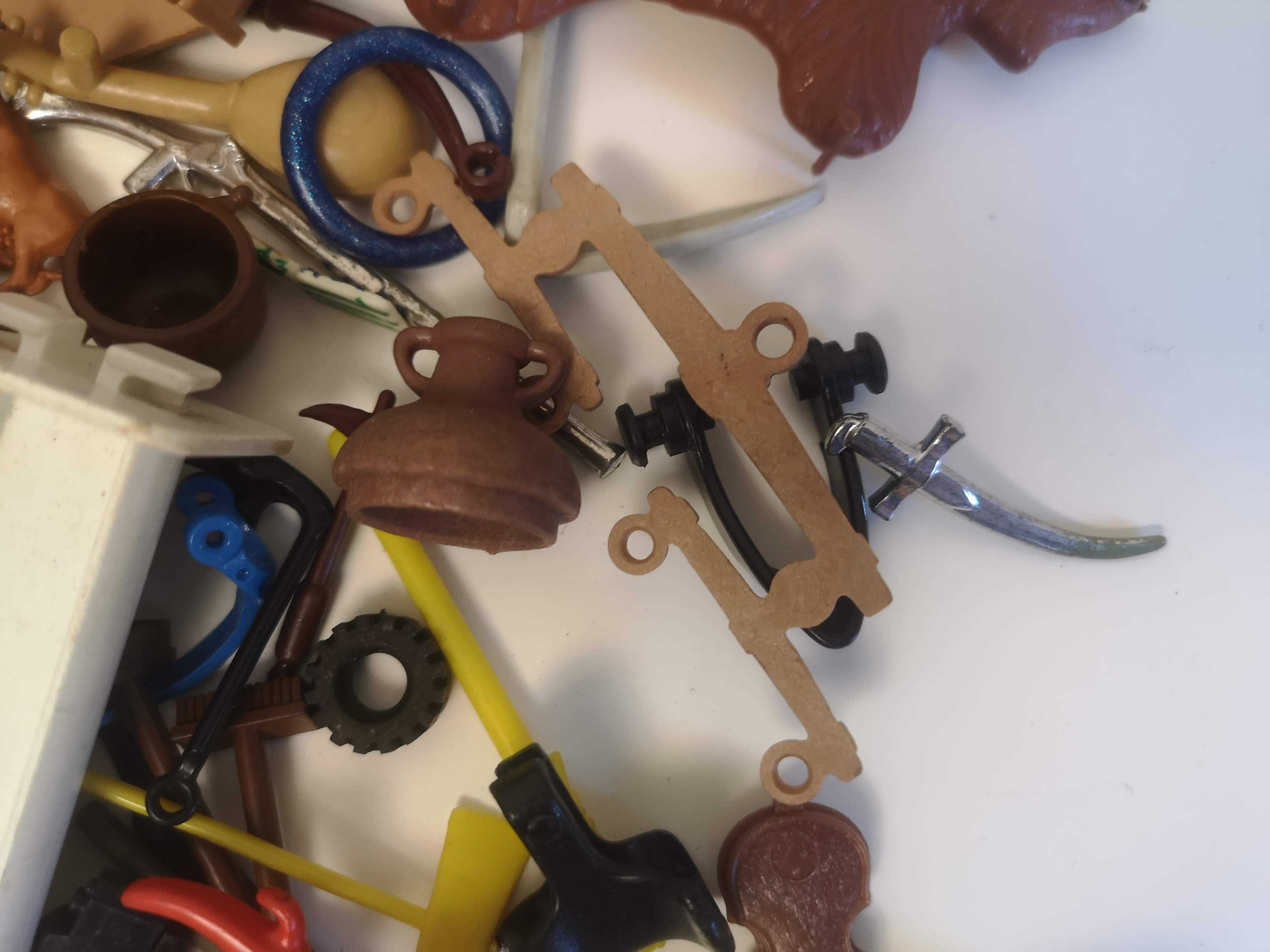 Lot piese / accesorii Playmobil din seturi vechi