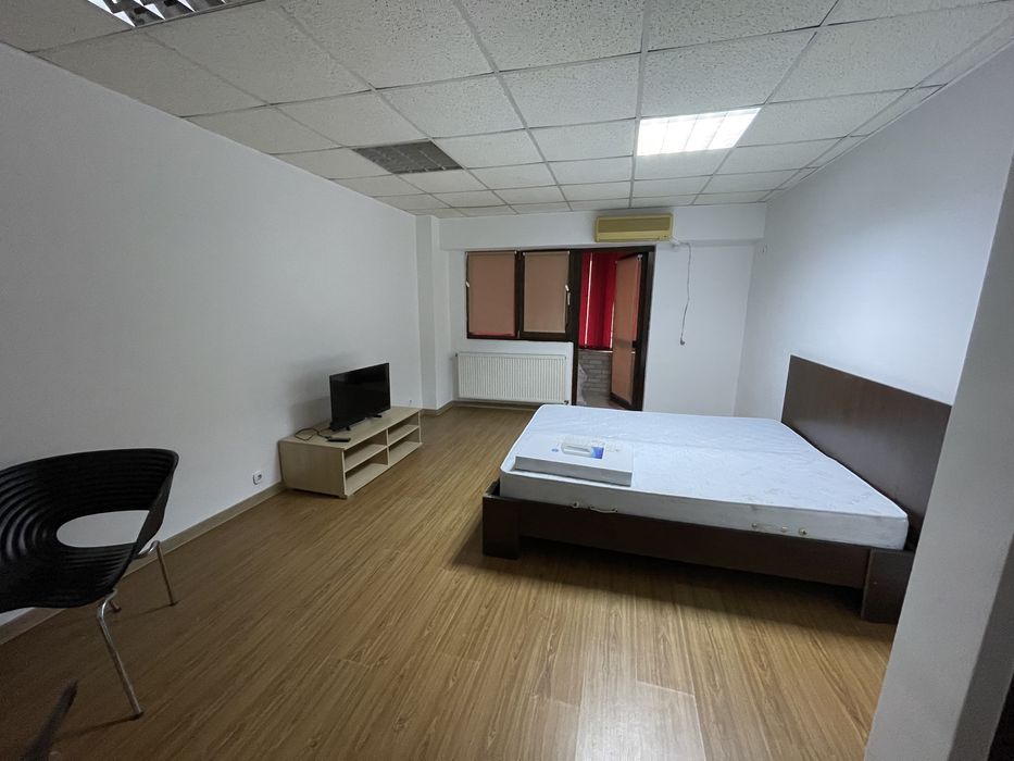 Garsoniera de inchiriat mall vitan