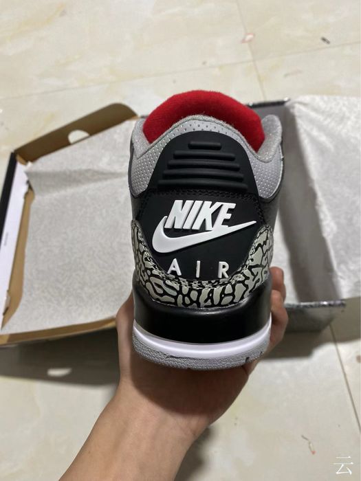 Air Jordan 3 Retro “Black Cement”
