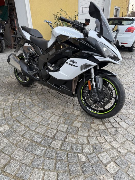Kawasaki ninja 1000 sx