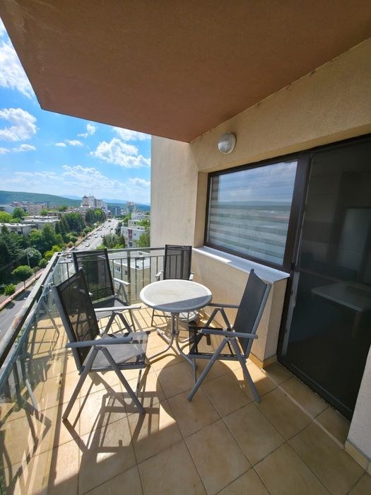 Închiriez apartament 3 camere, Zorilor, Observatorului 136, cu parcare