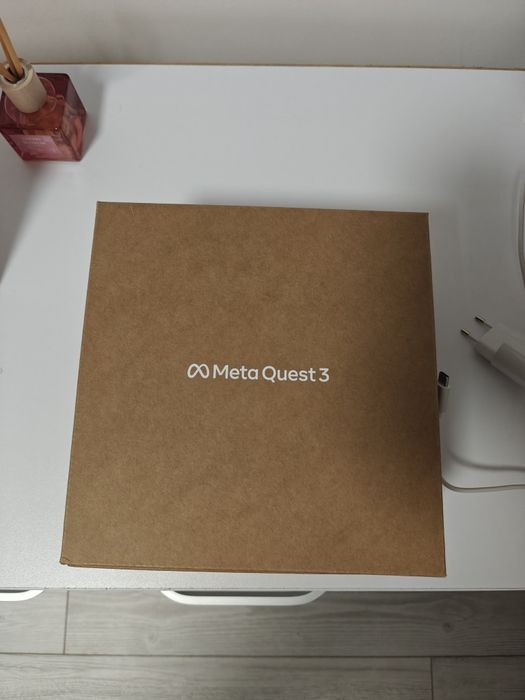 Vând meta quest 3 512gb 4K