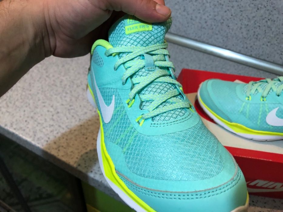 ОРИГИНАЛНИ *** Nike Women's Flex Trainer 5 Teal Lime