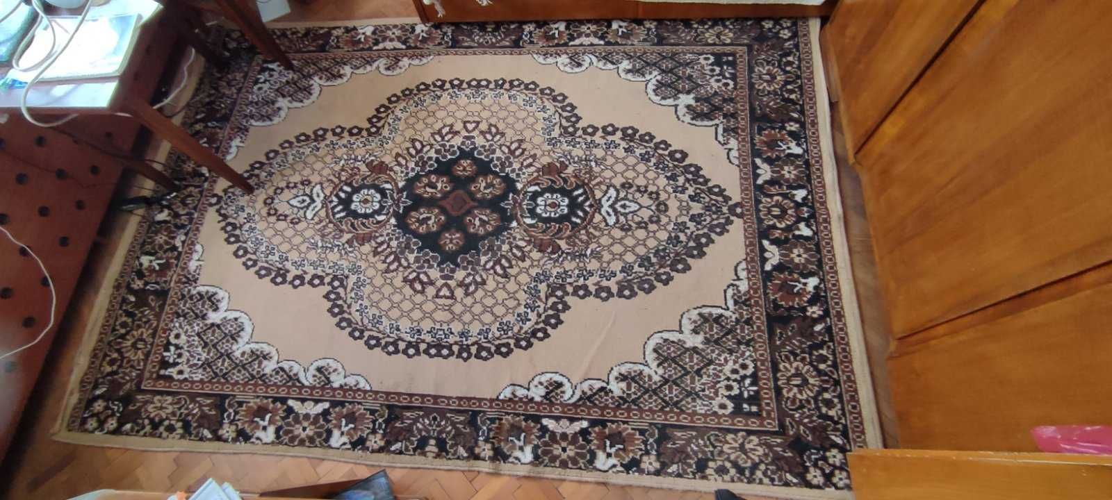 Персийски килим - 195х285см