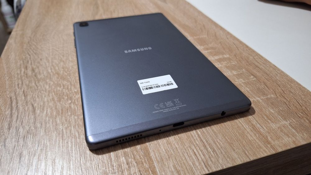 Таблет Samsung Galaxy Tab A7 lite 32gb.