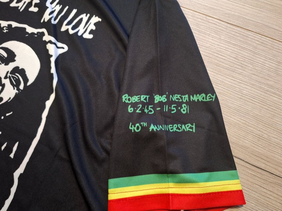 Футболна фланелка на АЯКС # специално издание Боб Марли!