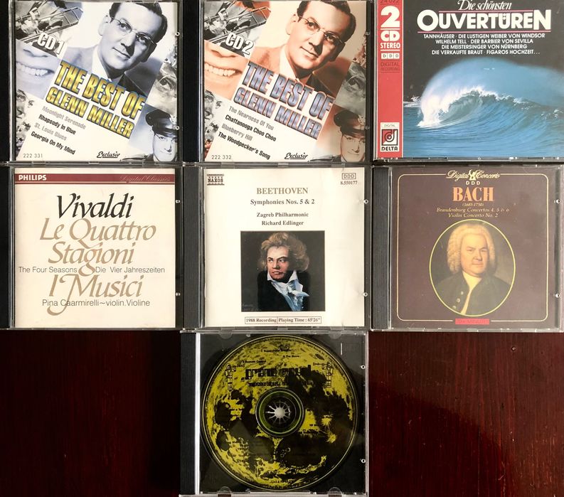 Музикални компакт дискове ( CD ) много интересни.