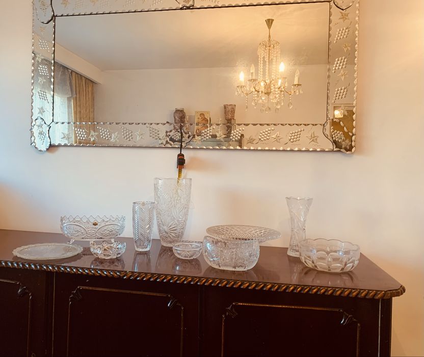 Bibelouri portelan , cristal , sticla , vaza
