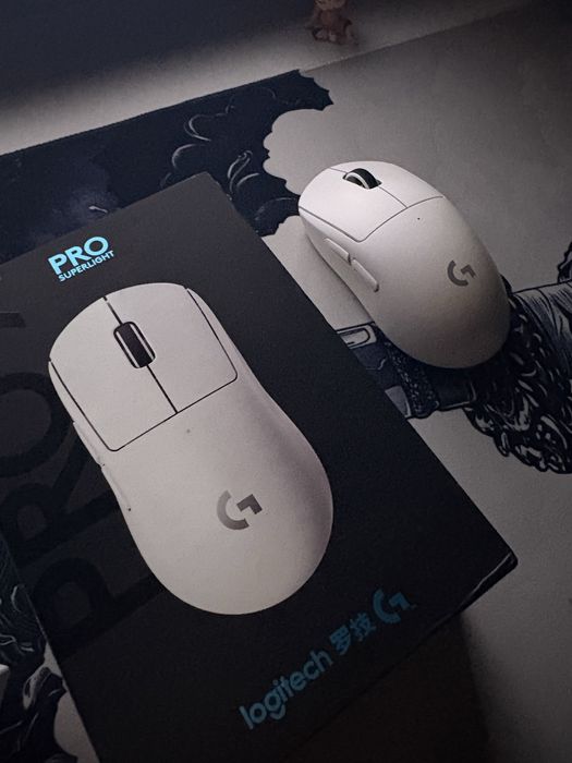 Logitech PRO Superlight