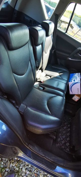 Piese auto din dezmembrari pentru Toyota Rav4 2.0i automata