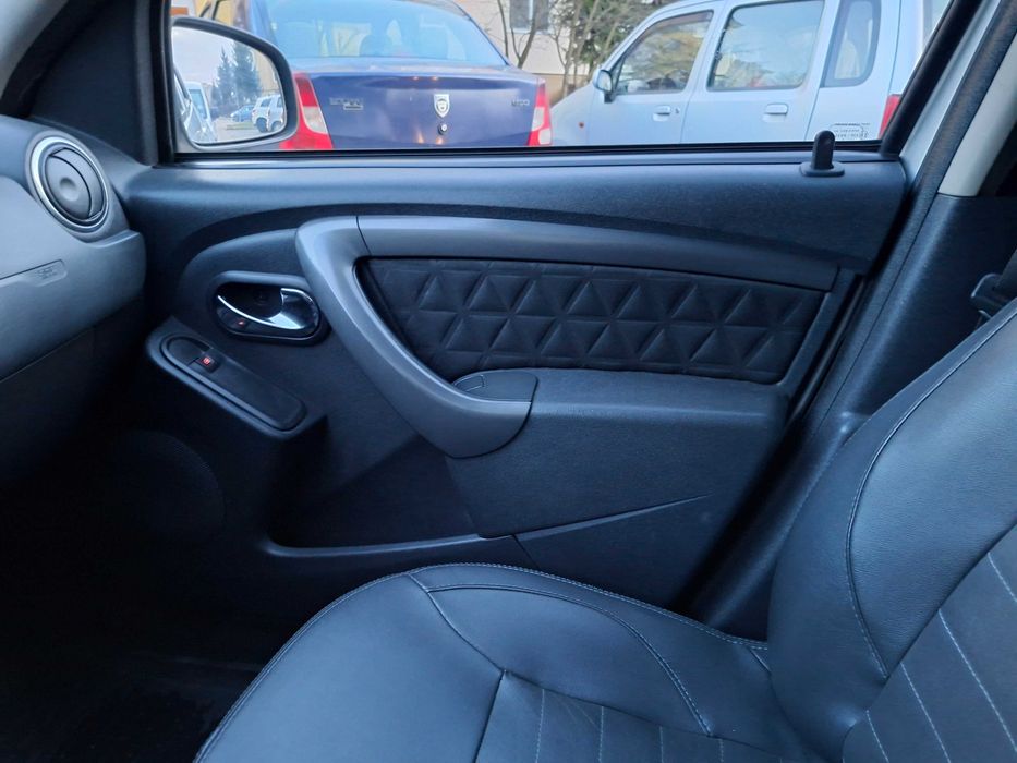 Dacia Duster 2015/GPL fabrica+1.6 benzina/Caucic Iarna+Vara/JanteAliaj