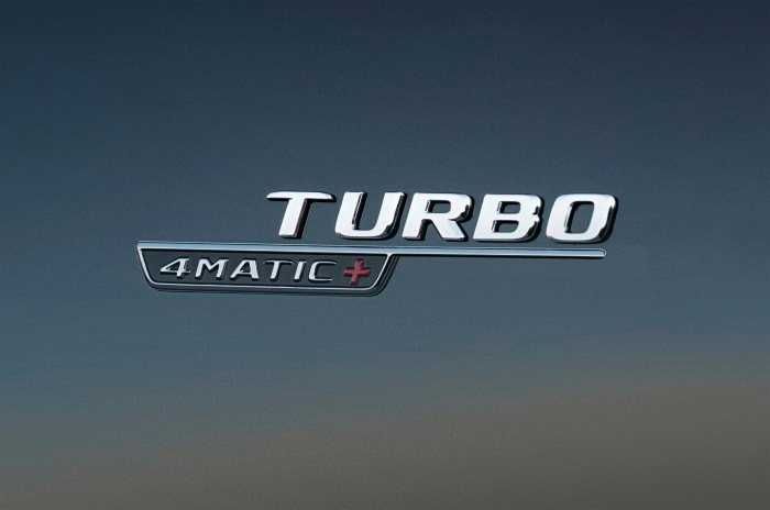 Emblema Turbo 4Matic + , pentru aripa Mercedes, negru sau chrom