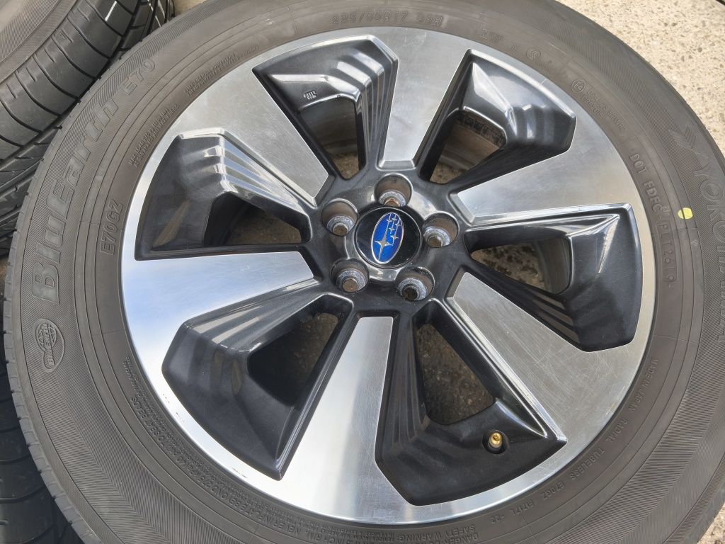 17" оригинални алуминиеви джанти за Subaru Legacy.