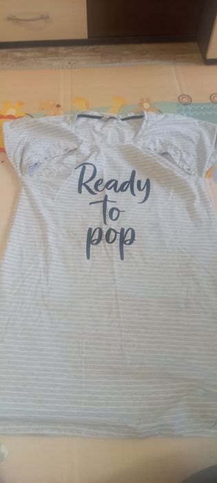 Дрехи за бременни и кърмачки