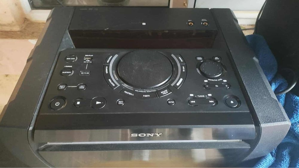 Vand boxe sony shaky x30d