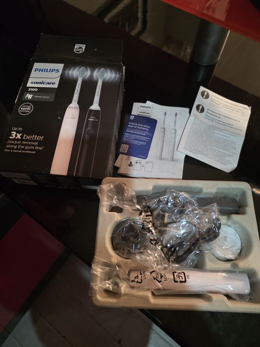 Четки за зъби Philips Sonicare комплект