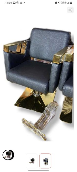 Продаю парикмахерские кресла