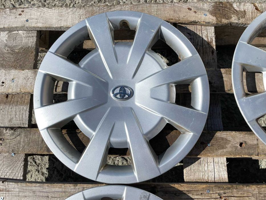 16 цола Тасове Toyota Avensis Corolla  Оригинални