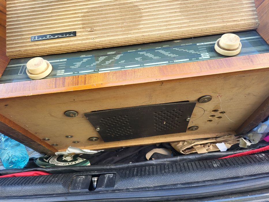 Radio cu pick up Electronica