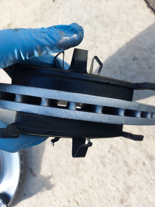 Set discuri frana fata 280 mm +  plăcute volkswagen golf 5