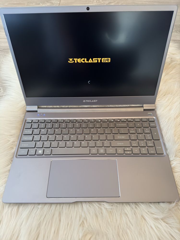 Laptop Teclast intel Celeron