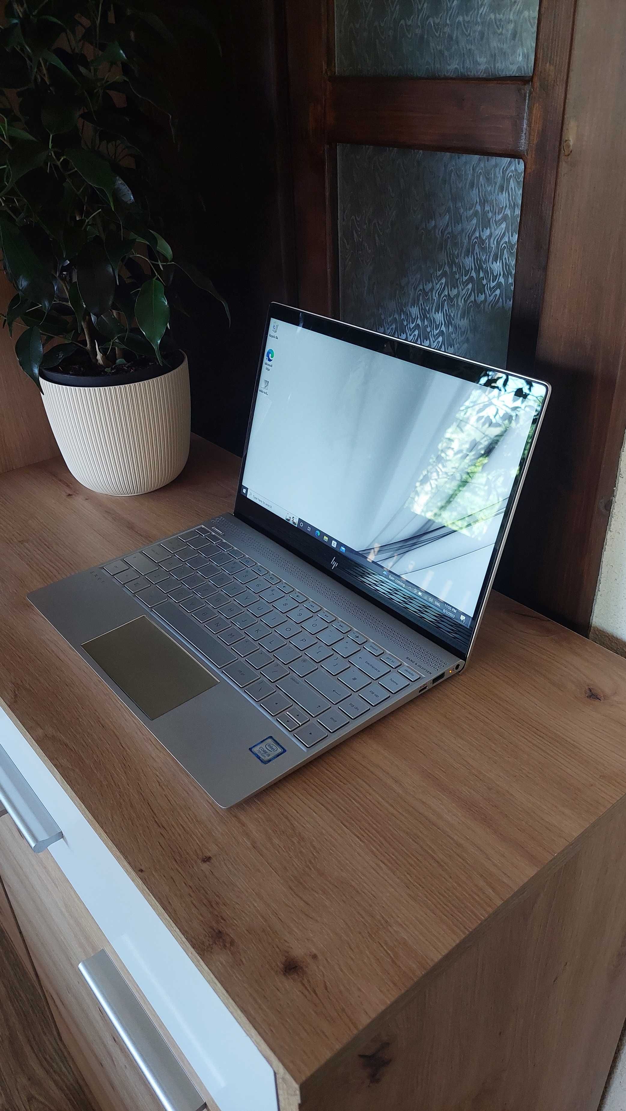Лаптоп HP ENVY – 13
