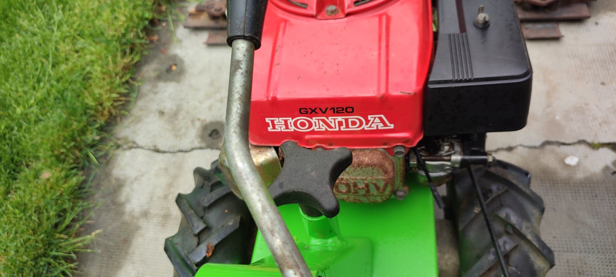 Motocositoare/Cositoare cu lama Honda 4cp
