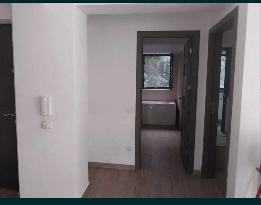 Închiriez apartament de 2 camere