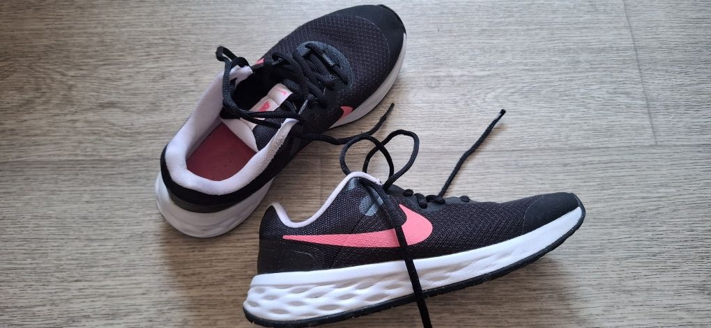 Детски маратонки Nike