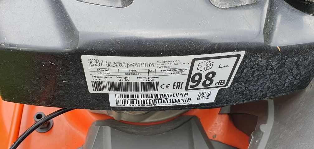 Косачка Husqvarna lc353v