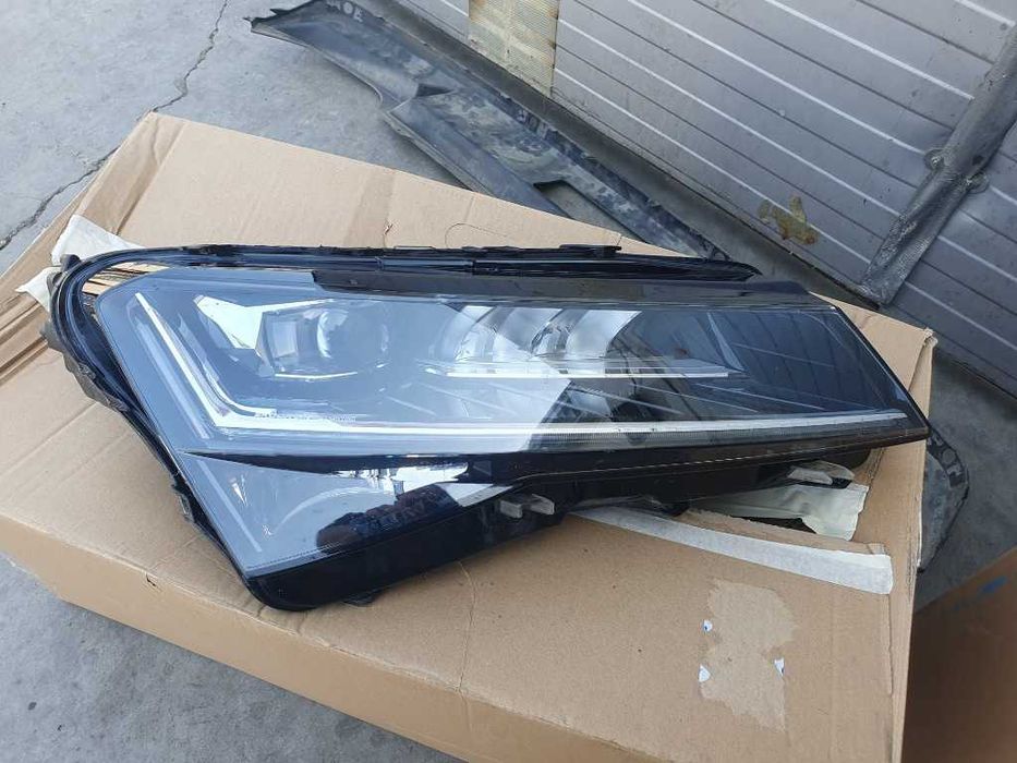 Far dreapta LED Skoda Superb 3 FACELIFT 2019+ CRYSTAL LIGHTING