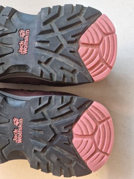 Ghete copii nr 34 Jack Wolfskin noi