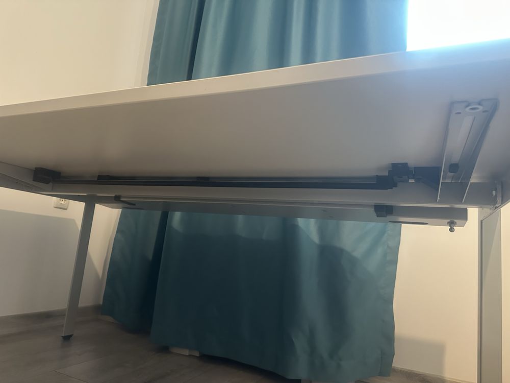 Steelcase Бюро за Работа