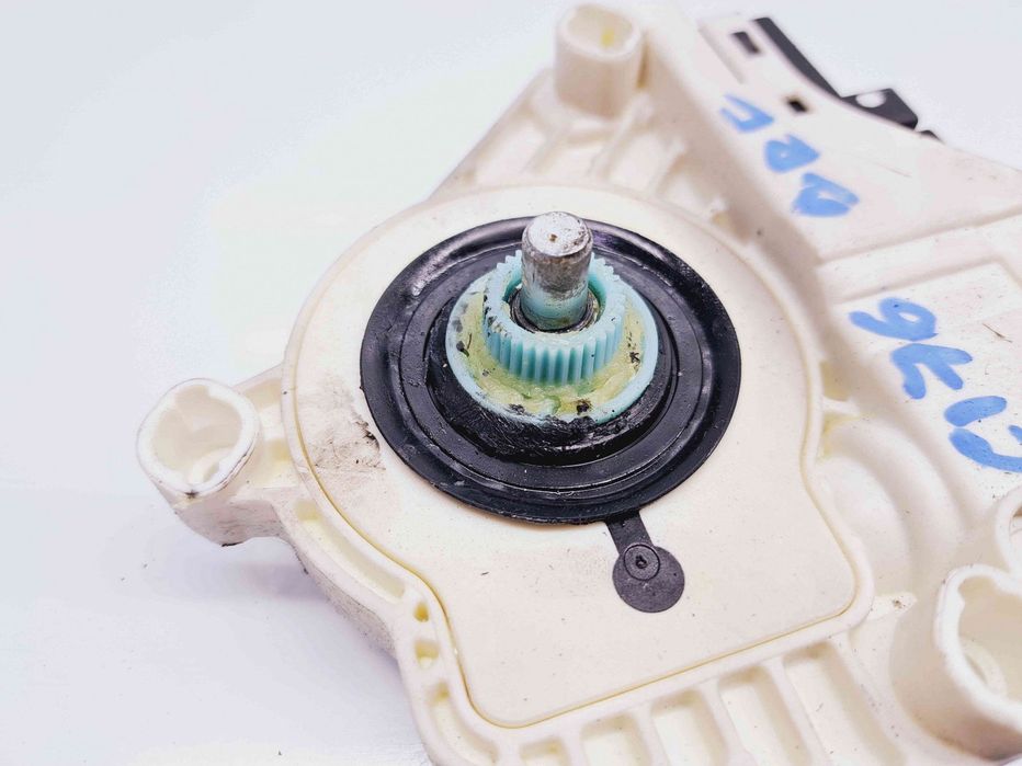 Motoras geam dreapta fata Audi Q7 (4LB) [Fabr 2006-2014] 4L0959802B