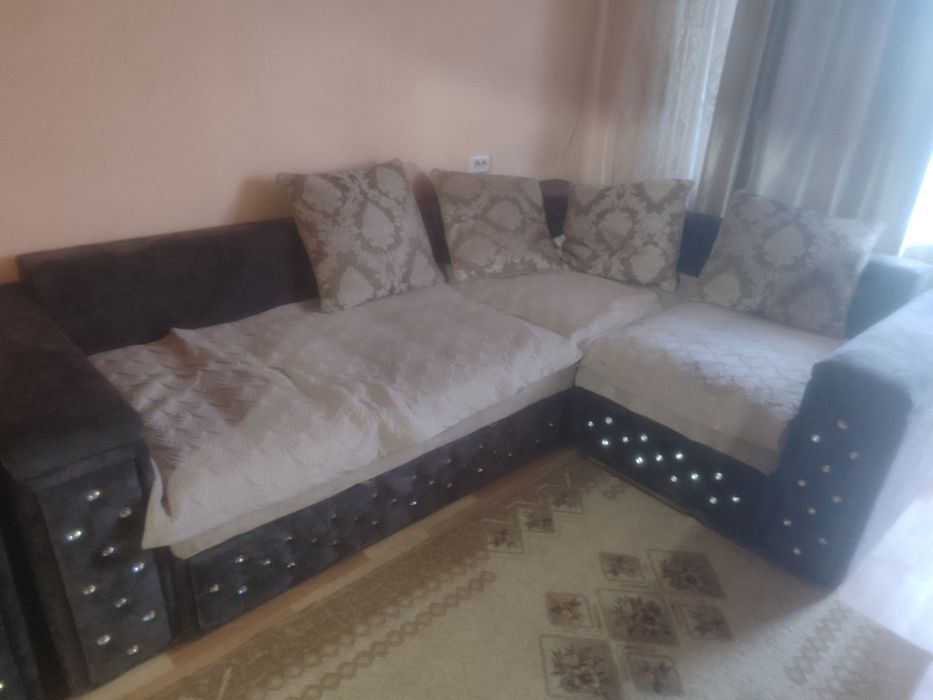 Диван угловой большой