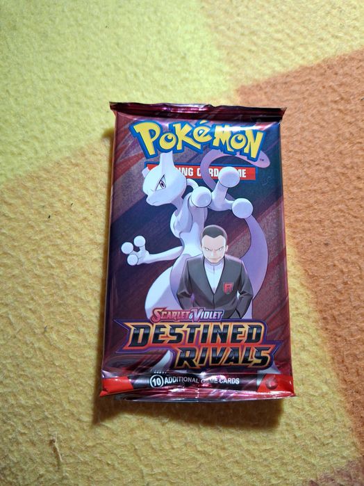 Vând pachete Pokemon (Destined Rivals si Prismatic Evolution)