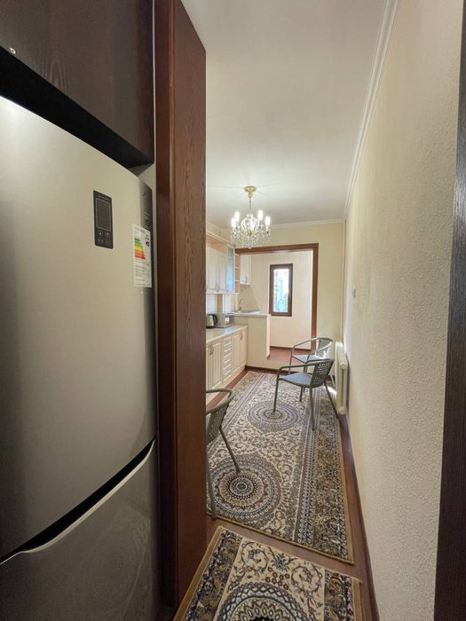 Продается 2 х ком метро новза с мебелью