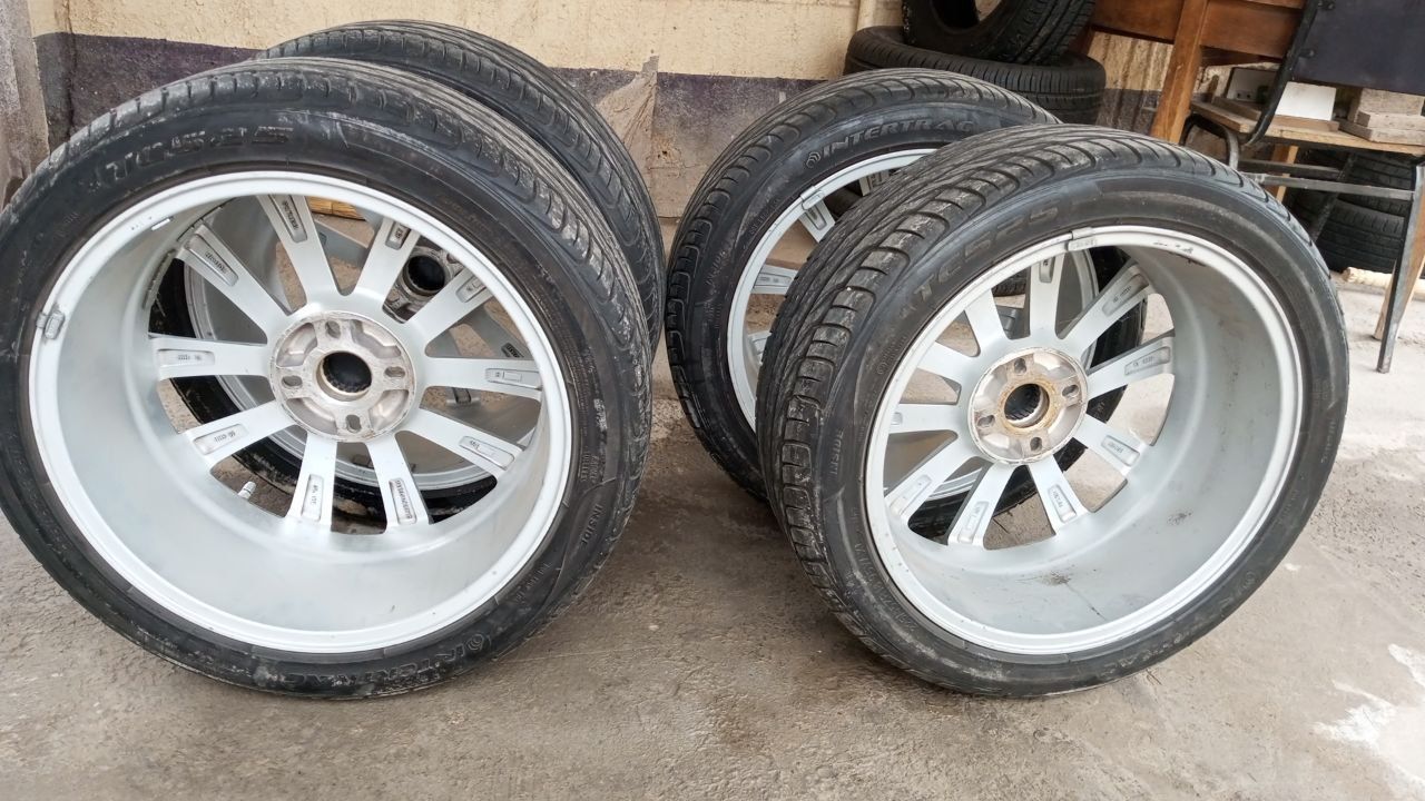 Lexus diska balon 225/45/R18