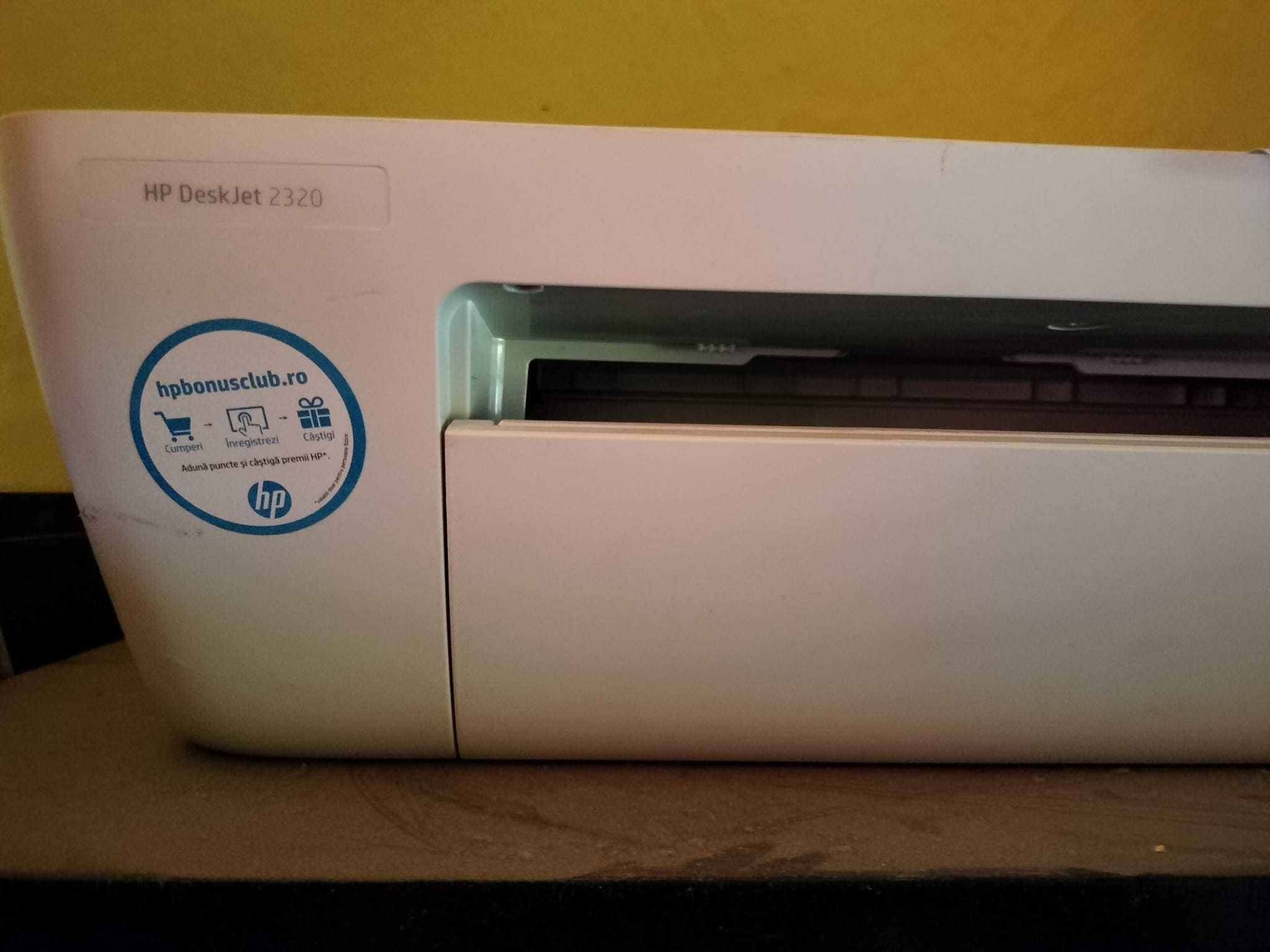 Imprimanta cu scaner