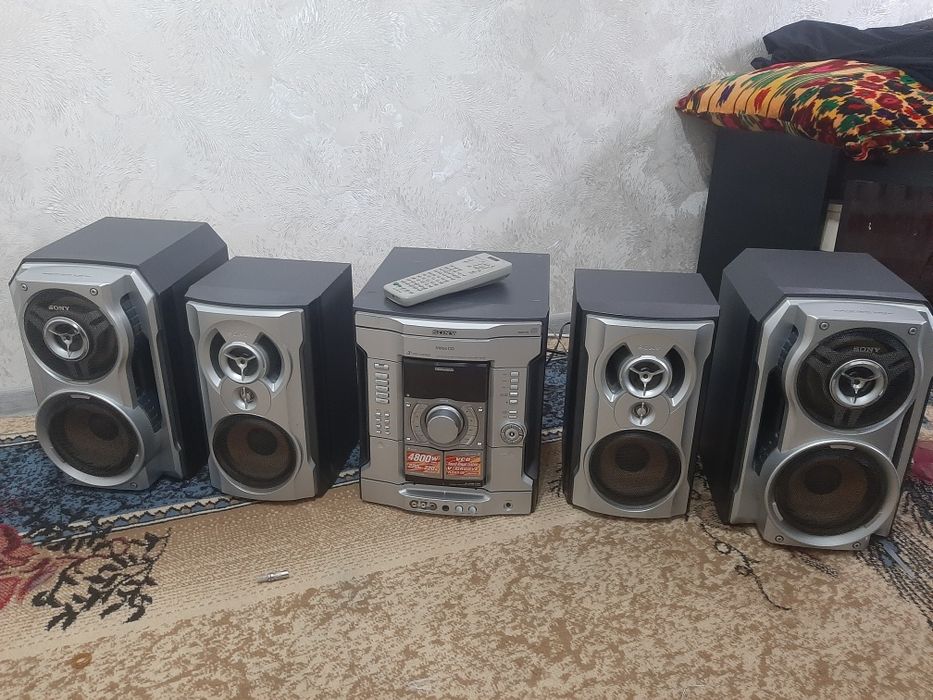 Музикалний центр Sony