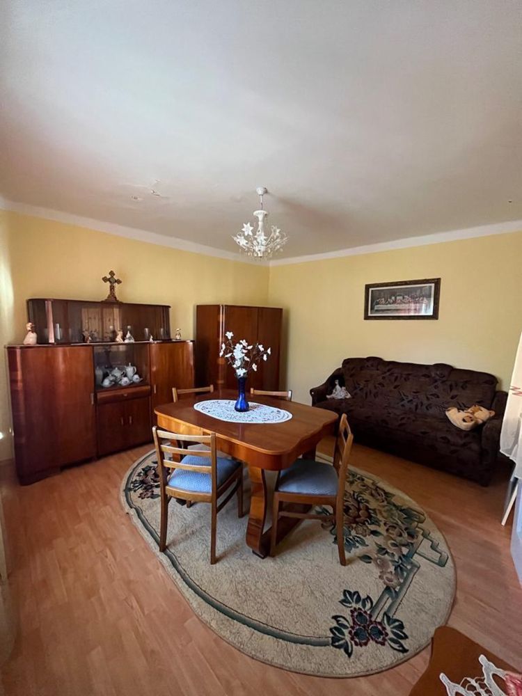 Casa de vanzare in zona Bran Predelut Tohanita pret 135000€ negociabil