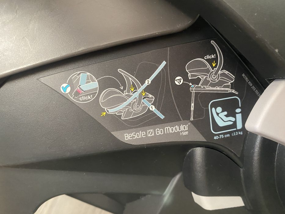 Scoica auto pentru copii BeSafe iZi Go Modular