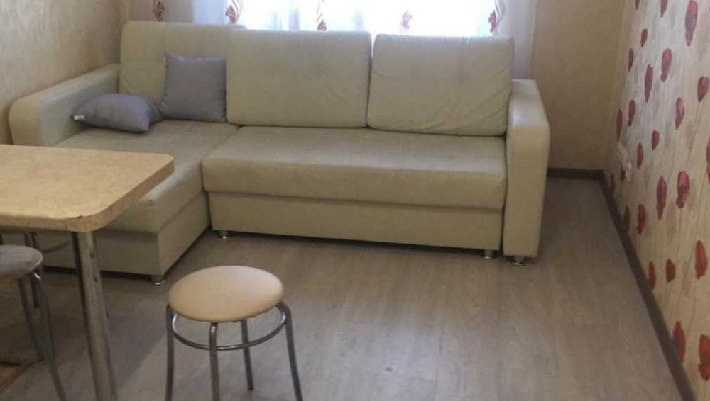 Дава се под наем Двустаен апартамент в Пловдив, Тракия - 40 кв.м за 270.3 € - Снимка #2