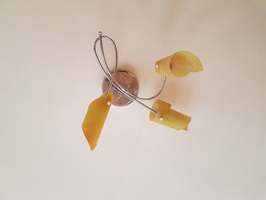 Vand 4 bucăți aplice perete de interior