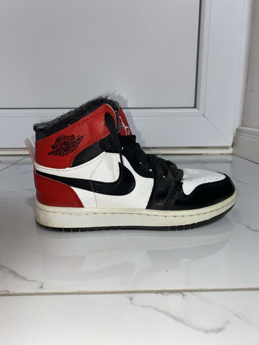 Air Jordan 1 Retro High OG Black Toe îmblăniti pt Iarna