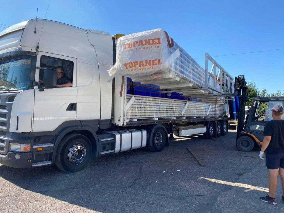 Panouri sandwich termoizolante perete sau acoperis